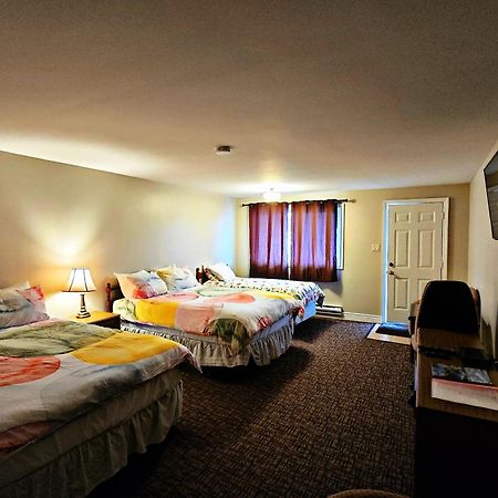 Fundy Line Motel Miramichi Exterior photo