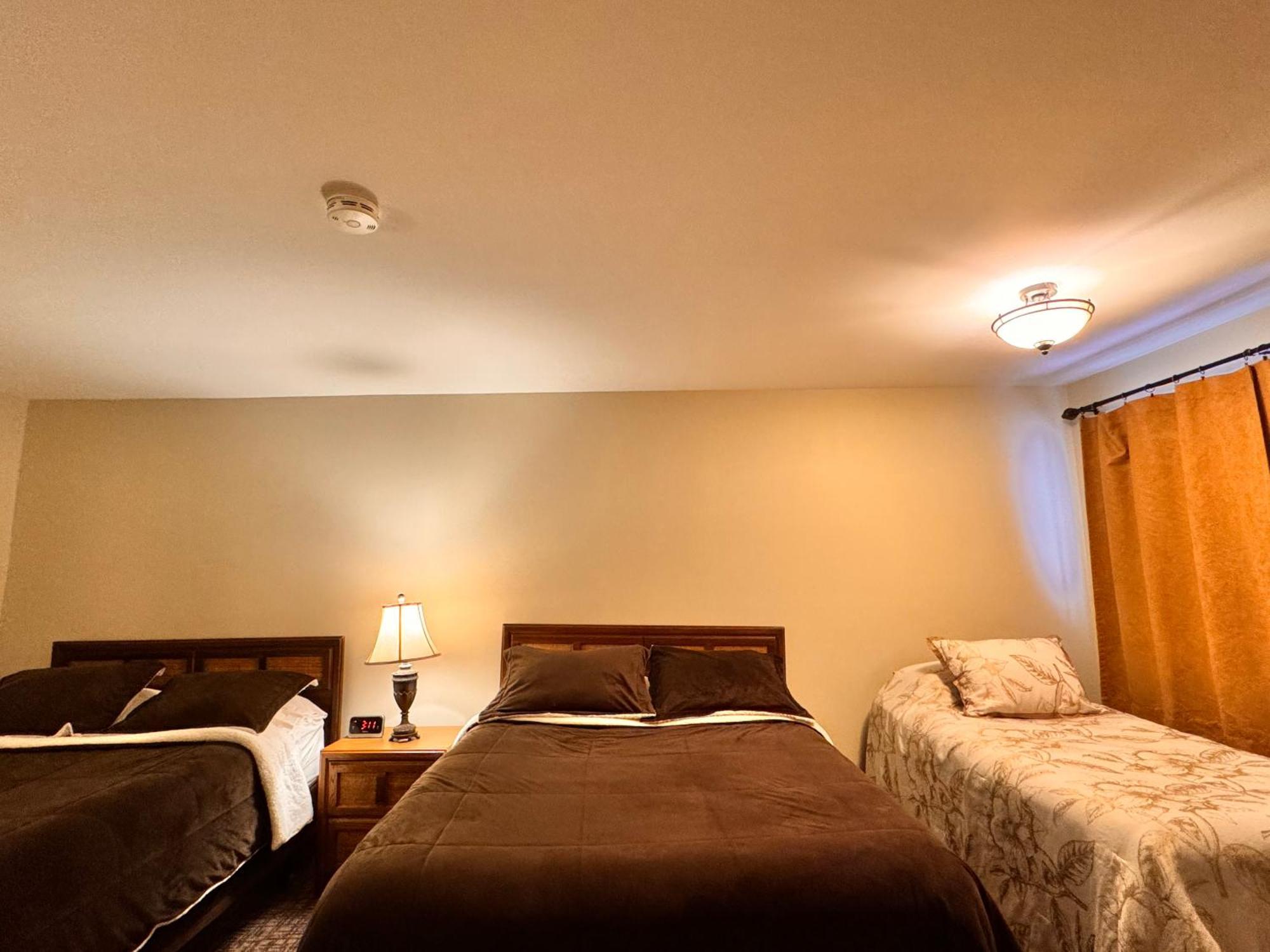 Fundy Line Motel Miramichi Exterior photo