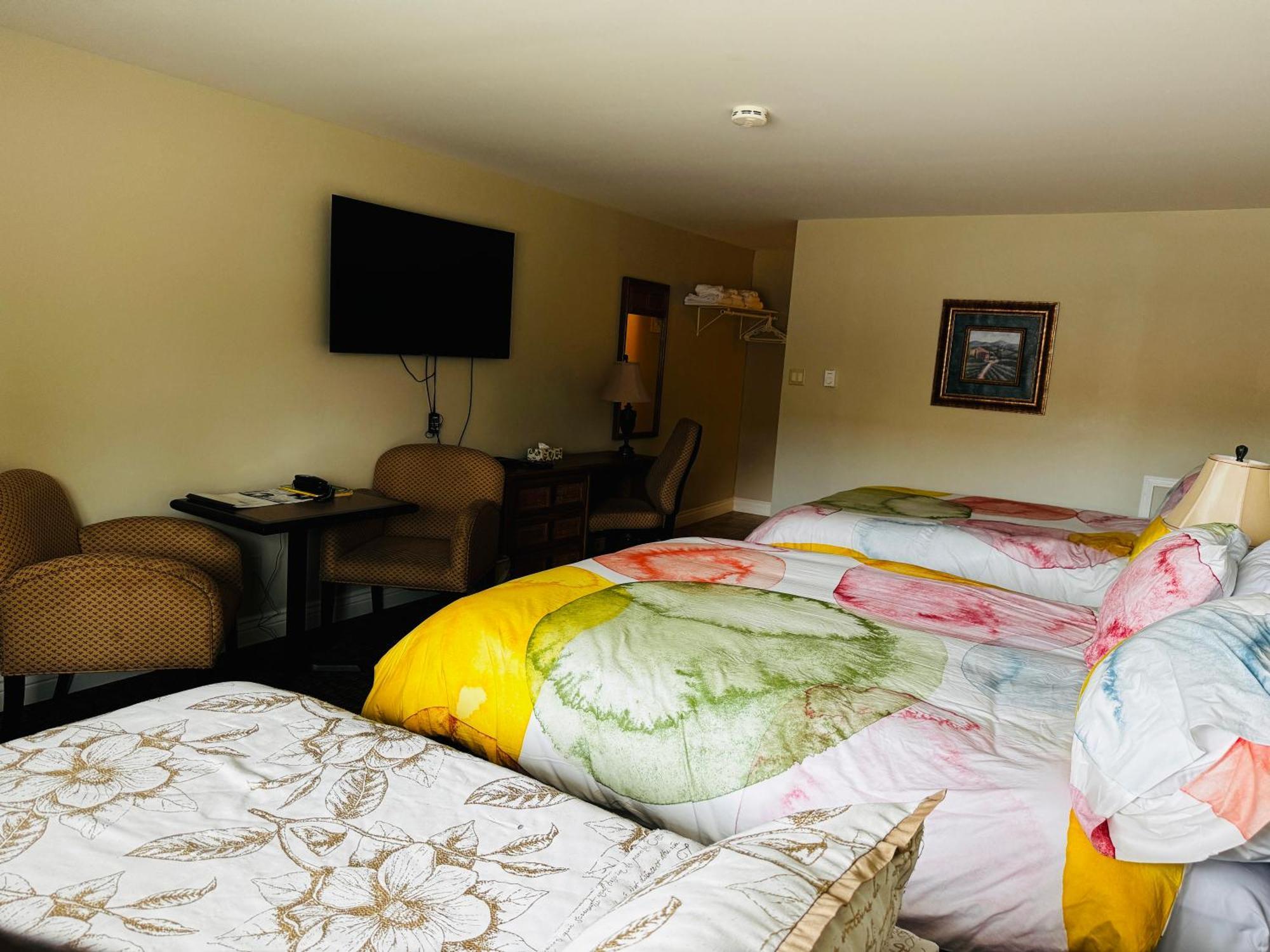 Fundy Line Motel Miramichi Exterior photo